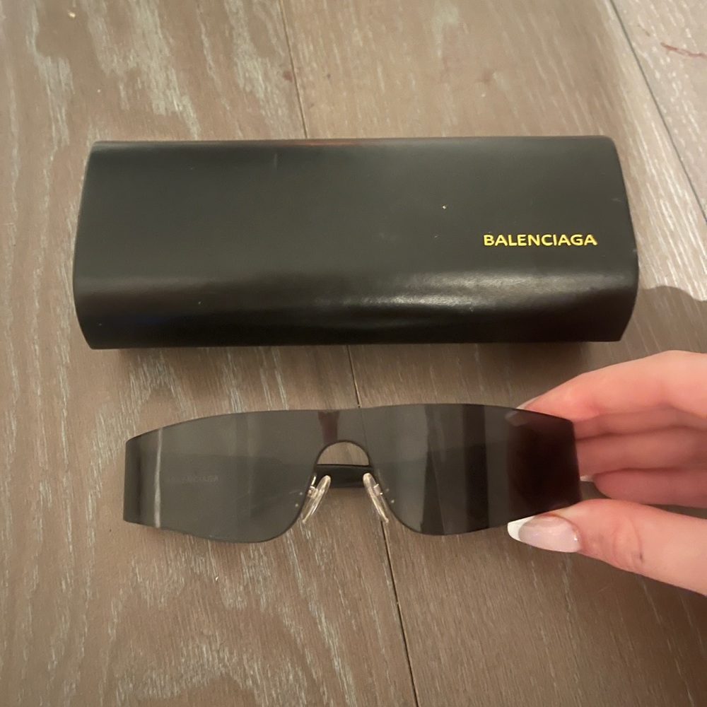 BALENCIAGA MONO RECTANGLE SUNGLASSES IN BLACK